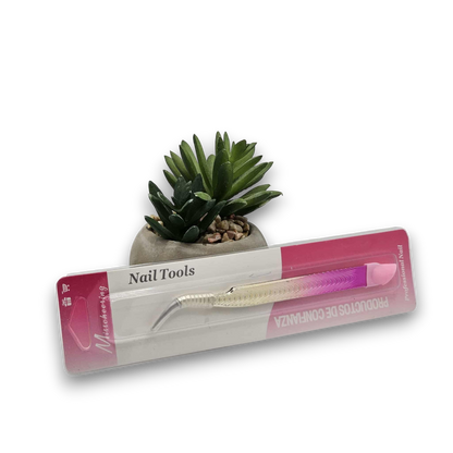 Pince a ongles courbé