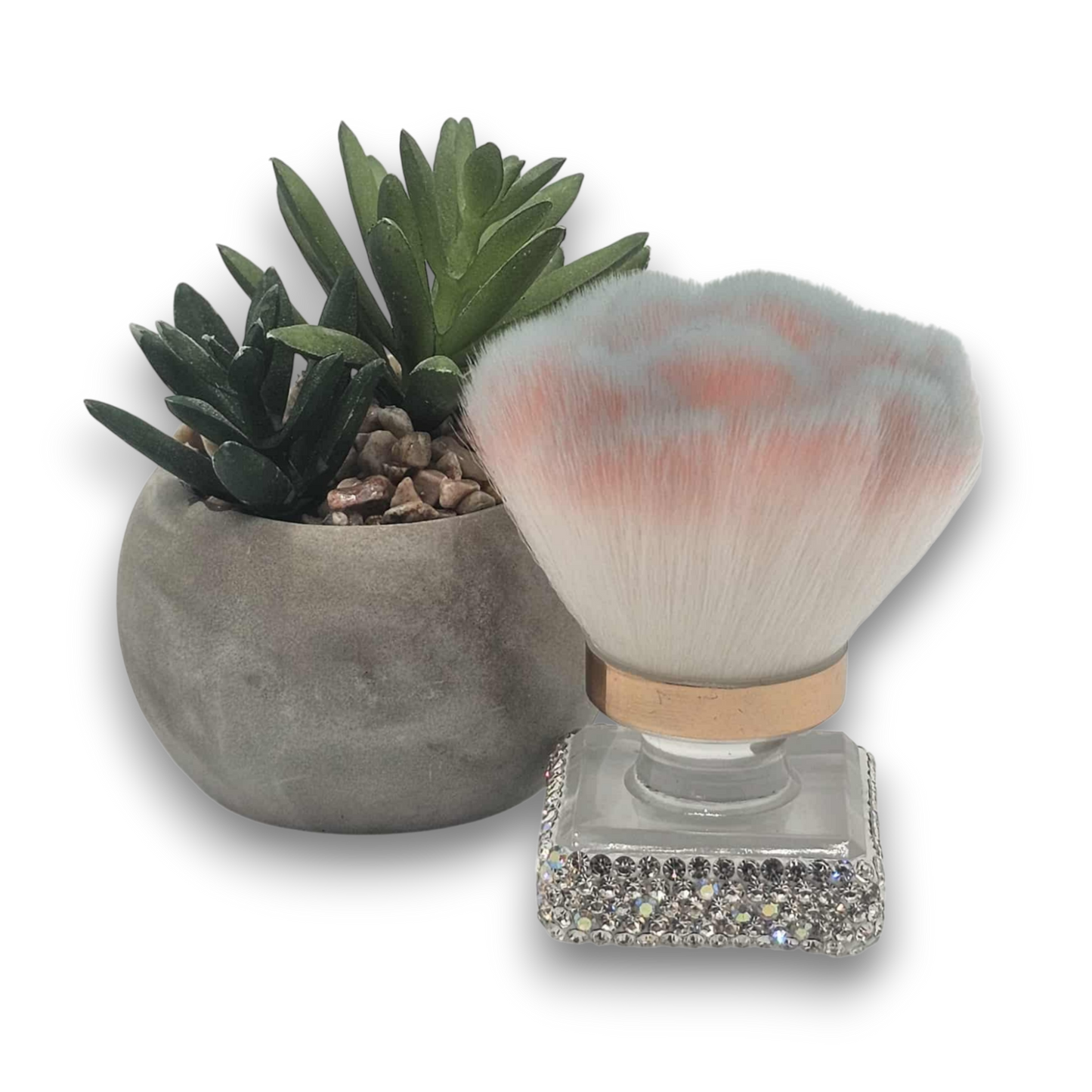 Pinceau à poussière en pétales de rose